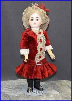 SPLENDID ANTIQUE GERMAN (CLOSED MOUTH) BISQUE DOLL with'BRU' LOOK