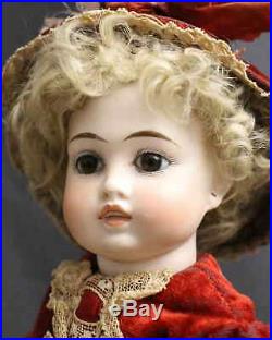 SPLENDID ANTIQUE GERMAN (CLOSED MOUTH) BISQUE DOLL with'BRU' LOOK