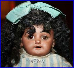 Simon & Halbig 1009 12 Mulatto doll withOrig Presentation Dress No Repairs Head