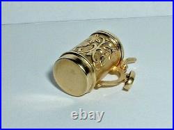 VINTAGE 14k YELLOW GOLD 3D GERMAN BEER STEIN PENDANT CHARM it opens up