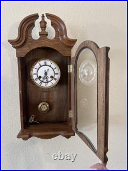 Vintage Antique German Mauthe Wind Up Wood Wall Clock Vintage Antique German Mauthe Wind Up Wood Wall Clock