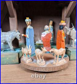 Vintage Antique Wooden German Nativity Mary Joseph Jesus Manger Music Box Vintage Antique Wooden German Nativity Mary Joseph Jesus Manger Music Box