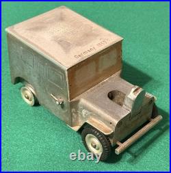 Vintage BAIER WWII GERMAN GES-GESCH Willys JEEP Petrol Lighter & Ashtray Antique
