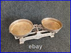 Vintage German Cast Iron Roberval Balance Scale with 2 Brass Plated Pans/Trays
