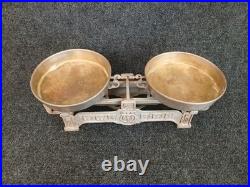 Vintage German Cast Iron Roberval Balance Scale with 2 Brass Plated Pans/Trays