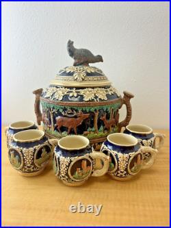 Vintage German Soup Tureen Castle 5 Cups Excellent Condition