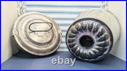 Vintage German Tin Steamed Pudding Mold with Lid Locking Clasps Kugelhopf Bundt