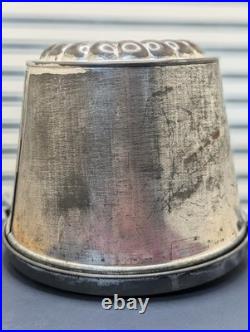 Vintage German Tin Steamed Pudding Mold with Lid Locking Clasps Kugelhopf Bundt