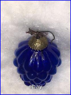 Vintage antique purple/cobalt German Kugel grape cluster ornament
